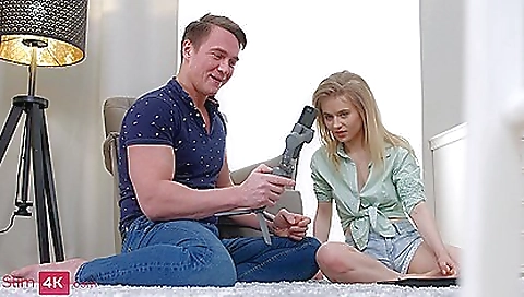 Milfa and sexy milf with a marianneer