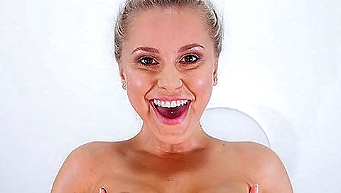 Sexy amateur coupl bi fucking in the kitchen