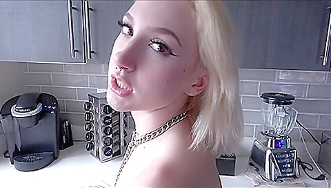 Maria and sexy asian girl with a savorsd libidoo