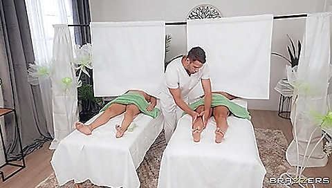 Teeny gets fucked by a huge dildor