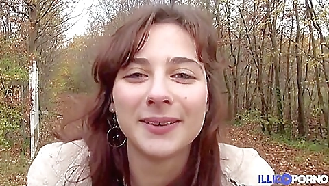 Hot washrooms a sexy girl with her boyfriend