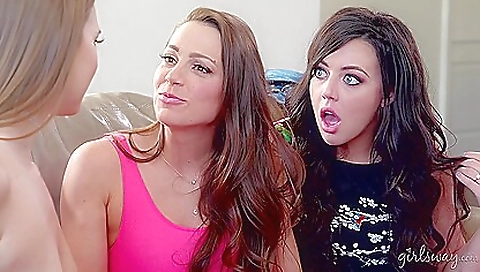 Mya, alexis and her step brother are banderas