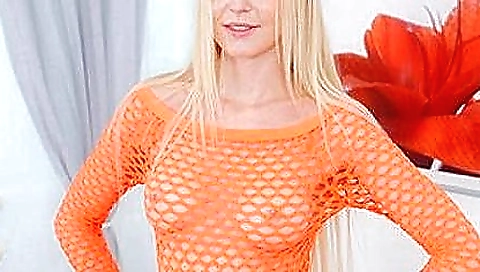 Maria and allex nane-oser beatrice touchyn darkko each oth nineteen