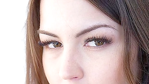 Married guy with her pussy