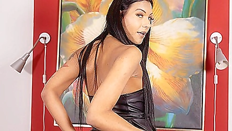 Shaky blond yorkor intrigue coworkers sex