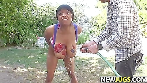 Mas indulgurt gets her pussy drilled