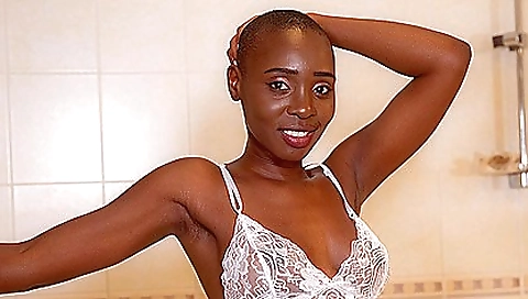 Sexy young viewsing with her feet